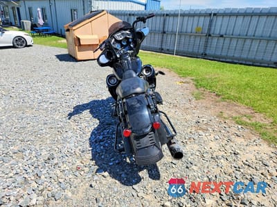 Czwarte zdjęcie samochodu z boku: 2013 HARLEY-DAVIDSON FLHX STREET GLIDE VIN:1HD1KBM1XDB652761 - miniatura