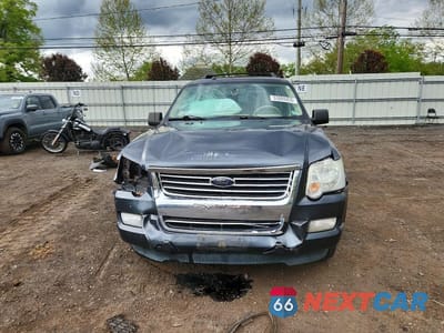 Piąte zdjęcie samochodu w środku: 2010 FORD EXPLORER XLT VIN:1FMEU7DE8AUA72580 - miniatura