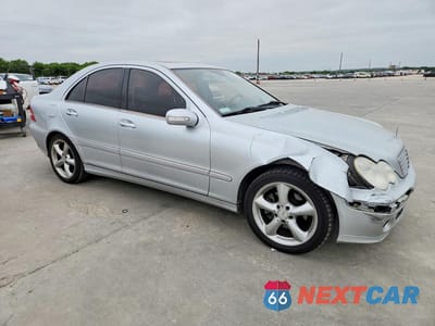 Czwarte zdjęcie samochodu z boku: 2006 MERCEDES-BENZ C 280 VIN:WDBRF54H96F745336 - miniatura