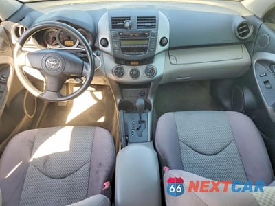 Zdjęcie 8 z 13 samochodu: 2008 TOYOTA RAV4 BASE VIN:JTMZD33V386077734 - miniatura