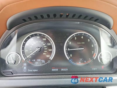 Zdjęcie 9 z 13 samochodu: 2013 BMW 640 I VIN:WBA6A0C53DDZ03642 - miniatura