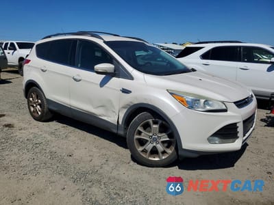 Czwarte zdjęcie samochodu z boku: 2013 FORD ESCAPE SEL VIN:1FMCU0HXXDUA47128 - miniatura