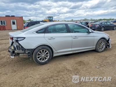 Trzecie zdjęcie samochodu z tyłu: 2019 HYUNDAI SONATA SE VIN:5NPE24AF8KH817300 - miniatura
