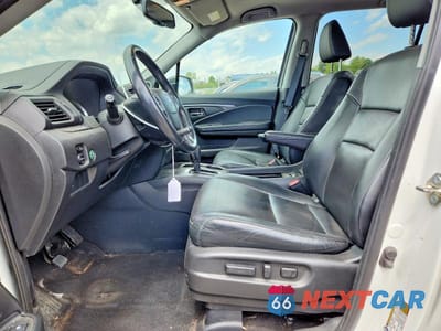 Zdjęcie 7 z 13 samochodu: 2017 HONDA PILOT EXL VIN:5FNYF6H50HB015809 - miniatura