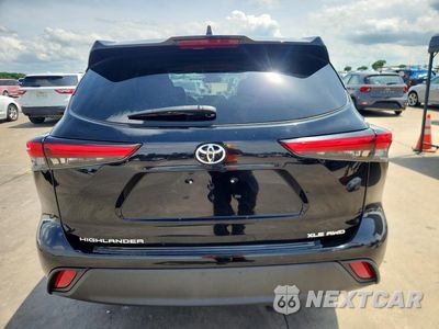 Zdjęcie 6 z 13 samochodu: 2021 TOYOTA HIGHLANDER XLE VIN:5TDGZRBHXMS120399 - miniatura