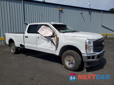 Czwarte zdjęcie samochodu z boku: 2024 FORD F250 SUPER DUTY VIN:1FT7W2BA8RED47123 - miniatura