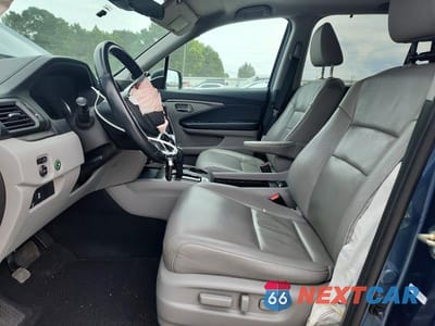 Zdjęcie 7 z 14 samochodu: 2020 HONDA PILOT EXL VIN:5FNYF5H52LB016320 - miniatura