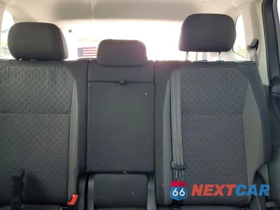 Zdjęcie 10 z 13 samochodu: 2019 VOLKSWAGEN TIGUAN S VIN:3VV1B7AX1KM145942 - miniatura