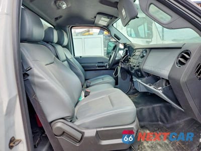 Zdjęcie 10 z 12 samochodu: 2015 FORD F550 SUPER DUTY VIN:1FDUF5GY5FEC42539 - miniatura