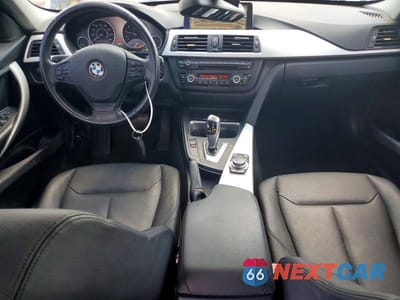Zdjęcie 8 z 12 samochodu: 2013 BMW 328 I VIN:WBA3A5C50DJ461047 - miniatura