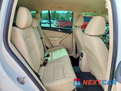 Zdjęcie 11 z 14 samochodu: 2014 VOLKSWAGEN TIGUAN S VIN:WVGBV3AX1EW624137 - miniatura