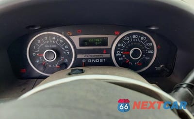 Zdjęcie 9 z 13 samochodu: 2005 FORD EXPEDITION XLT VIN:1FMPU15525LA29336 - miniatura