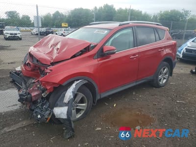 2015 TOYOTA RAV4 XLE 2T3RFREV1FW348764 - główne zdjęcie licytacji z USA - miniatura