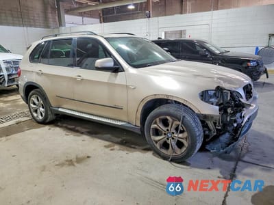 Czwarte zdjęcie samochodu z boku: 2013 BMW X5 XDRIVE35I VIN:5UXZV4C50D0E12675 - miniatura