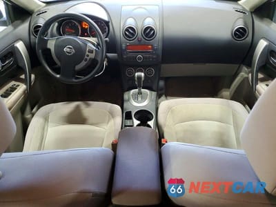 Zdjęcie 8 z 13 samochodu: 2010 NISSAN ROGUE S VIN:JN8AS5MV9AW603162 - miniatura