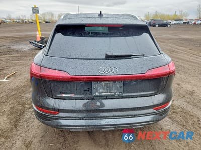 Zdjęcie 6 z 12 samochodu: 2024 AUDI Q8 E-TRON PREMIUM VIN:WA14ABGE4RB019884 - miniatura