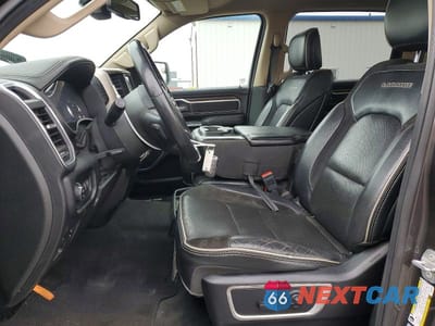 Zdjęcie 7 z 12 samochodu: 2019 RAM 1500 LARAMIE VIN:1C6SRFJT5KN725357 - miniatura