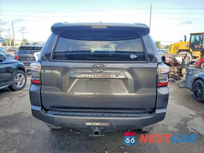 Zdjęcie 6 z 14 samochodu: 2018 TOYOTA 4RUNNER SR5 PREMIUM VIN:JTEBU5JR7J5577082 - miniatura