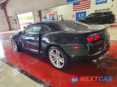 Drugie zdjęcie samochodu z przodu: 2010 CHEVROLET CAMARO LS VIN:2G1FA1EV6A9168923 - miniatura