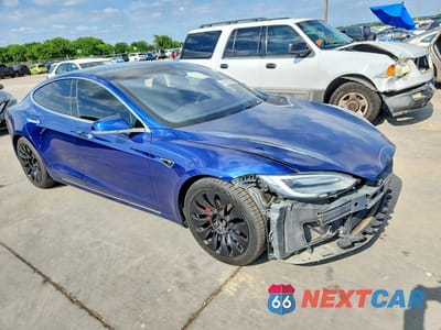 Czwarte zdjęcie samochodu z boku: 2016 TESLA MODEL S VIN:5YJSA1E17GF157985 - miniatura