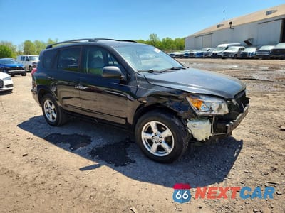 Czwarte zdjęcie samochodu z boku: 2006 TOYOTA RAV4 BASE VIN:JTMBK33V165001360 - miniatura