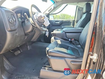 Zdjęcie 7 z 12 samochodu: 2021 CHEVROLET SILVERADO C1500 CUSTOM VIN:1GCPWBEH0MZ409141 - miniatura