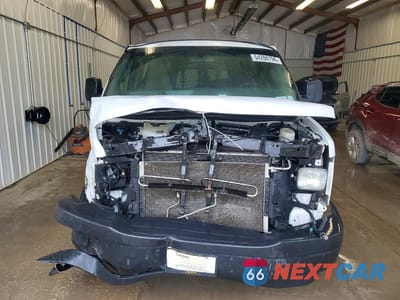 Piąte zdjęcie samochodu w środku: 2017 CHEVROLET EXPRESS 2500 CARGO DELIVERY VAN VIN:1GCWGBFF9H1113013 - miniatura