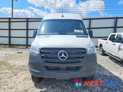 Piąte zdjęcie samochodu w środku: 2025 MERCEDES-BENZ SPRINTER 2500 VIN:W1Y4NCVY4ST204557 - miniatura