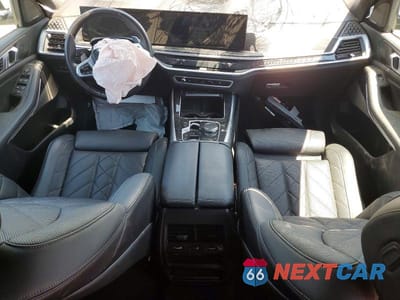 Zdjęcie 8 z 13 samochodu: 2024 BMW X5 XDRIVE40I VIN:5UX23EU03R9S86229 - miniatura