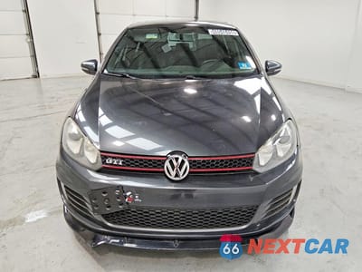 Piąte zdjęcie samochodu w środku: 2012 VOLKSWAGEN GTI VIN:WVWHV7AJ2CW090631 - miniatura