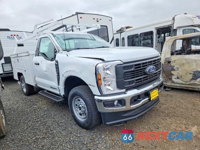 Czwarte zdjęcie samochodu z boku: 2026 FORD F250 SUPER DUTY VIN:1FTRF2BT8TEC49145 - miniatura