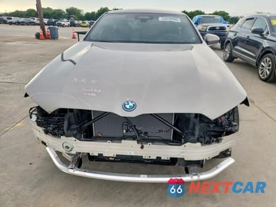 Piąte zdjęcie samochodu w środku: 2024 BMW I5 EDRIVE 40 VIN:WBY33FK04RCP96220 - miniatura