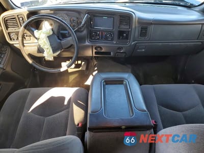 Zdjęcie 8 z 12 samochodu: 2006 CHEVROLET SILVERADO K1500 VIN:2GCEK13T261125493 - miniatura