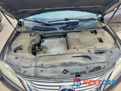Zdjęcie 12 z 13 samochodu: 2013 LEXUS RX 450H VIN:JTJZB1BA5D2006588 - miniatura