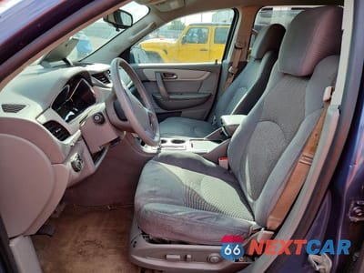 Zdjęcie 7 z 13 samochodu: 2014 CHEVROLET TRAVERSE LS VIN:1GNKRFKD7EJ278338 - miniatura