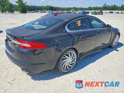 Trzecie zdjęcie samochodu z tyłu: 2010 JAGUAR XF R VIN:SAJWA0JC6AMR79325 - miniatura