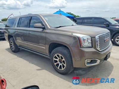 Czwarte zdjęcie samochodu z boku: 2015 GMC YUKON XL DENALI VIN:1GKS2JKJ4FR695994 - miniatura