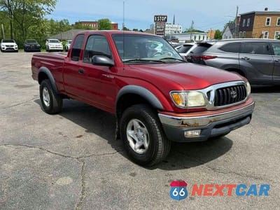 Czwarte zdjęcie samochodu z boku: 2002 TOYOTA TACOMA XTRACAB VIN:5TEWN72N52Z895629 - miniatura