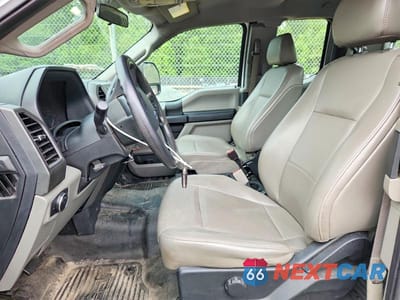 Zdjęcie 7 z 12 samochodu: 2019 FORD F350 SUPER DUTY VIN:1FT8X3B65KEF52598 - miniatura