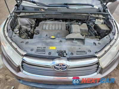 Zdjęcie 12 z 13 samochodu: 2015 TOYOTA HIGHLANDER XLE VIN:5TDKKRFH7FS046872 - miniatura