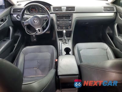 Zdjęcie 8 z 12 samochodu: 2014 VOLKSWAGEN PASSAT S VIN:1VWAT7A35EC052188 - miniatura