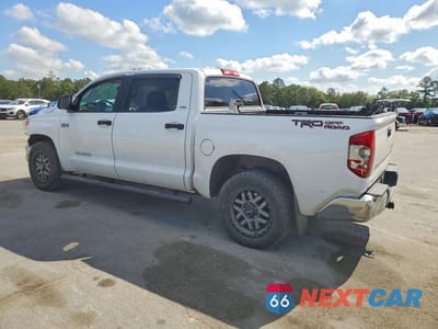 Drugie zdjęcie samochodu z przodu: 2017 TOYOTA TUNDRA CREWMAX SR5 VIN:5TFEW5F18HX227974 - miniatura