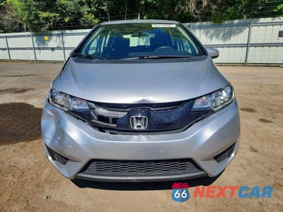 Piąte zdjęcie samochodu w środku: 2016 HONDA FIT VIN:JHMGK5H53GS010735 - miniatura