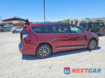 Trzecie zdjęcie samochodu z tyłu: 2019 CHRYSLER PACIFICA TOURING L VIN:2C4RC1BG8KR651268 - miniatura