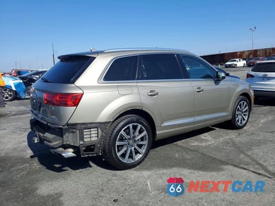 Trzecie zdjęcie samochodu z tyłu: 2017 AUDI Q7 PREMIUM PLUS VIN:WA1LAAF77HD008647 - miniatura