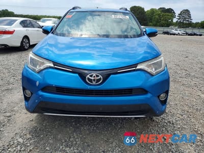 Piąte zdjęcie samochodu w środku: 2016 TOYOTA RAV4 XLE VIN:JTMRFREV8GJ083227 - miniatura