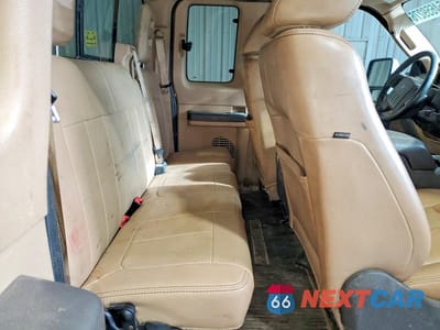 Zdjęcie 10 z 12 samochodu: 2011 FORD F250 SUPER DUTY VIN:1FT7X2BT2BEC39729 - miniatura