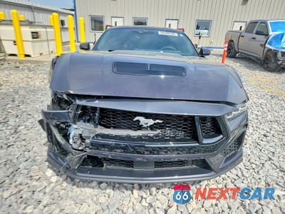 Piąte zdjęcie samochodu w środku: 2024 FORD MUSTANG GT VIN:1FA6P8CF3R5401164 - miniatura