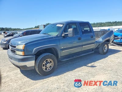 2007 CHEVROLET SILVERADO K2500 HEAVY DUTY 1GCHK23U07F106060 - główne zdjęcie licytacji z USA - miniatura