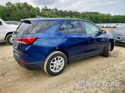 Trzecie zdjęcie samochodu z tyłu: 2022 CHEVROLET EQUINOX LS VIN:3GNAXHEV5NS246939 - miniatura
